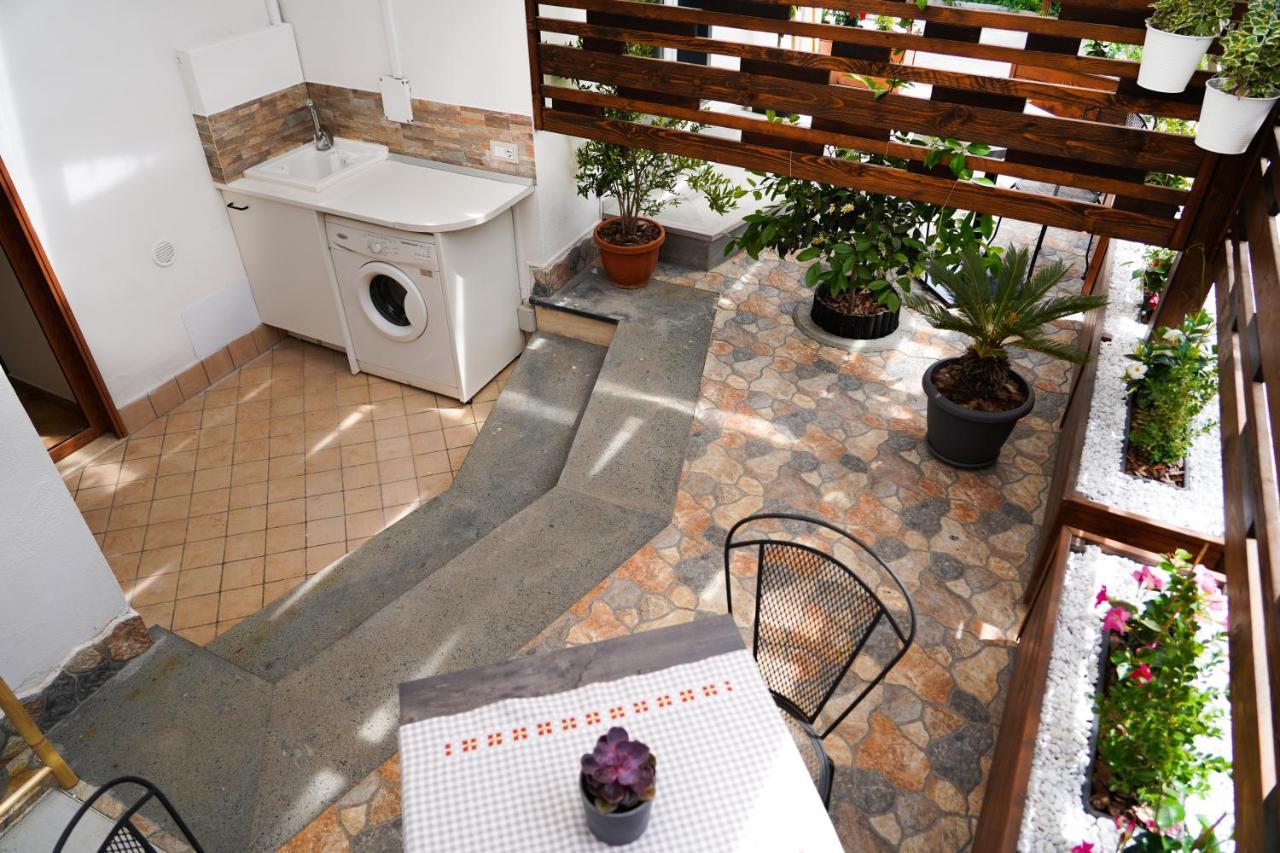 Familiainn Rooms & Apartments Pompei Esterno foto