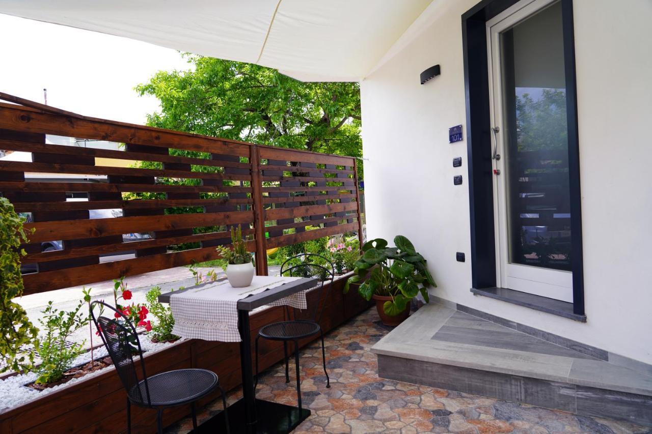 Familiainn Rooms & Apartments Pompei Esterno foto
