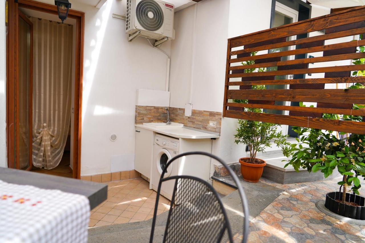 Familiainn Rooms & Apartments Pompei Esterno foto